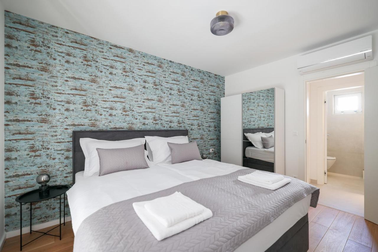 Apartments Mila Свети свети Филип и Яков Екстериор снимка