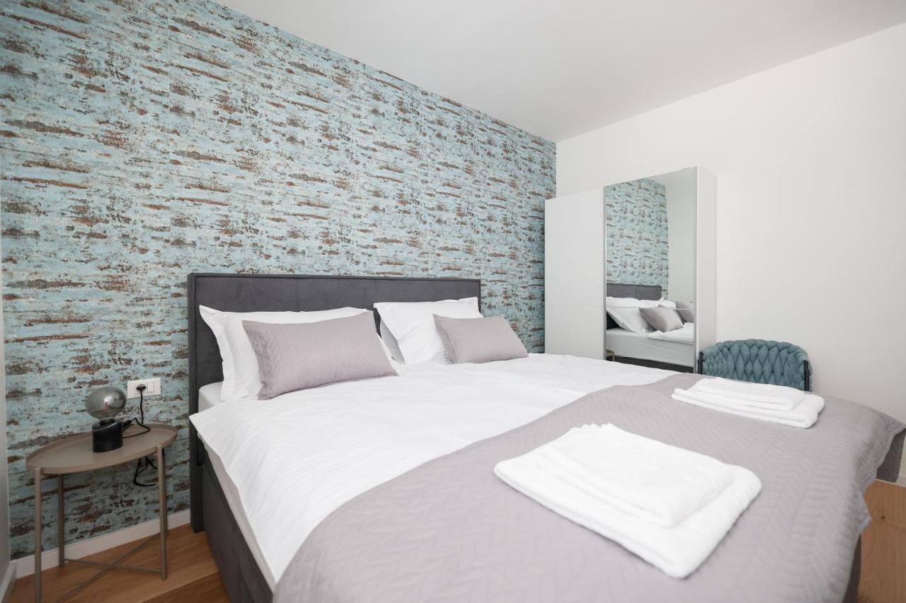 Apartments Mila Свети свети Филип и Яков Екстериор снимка