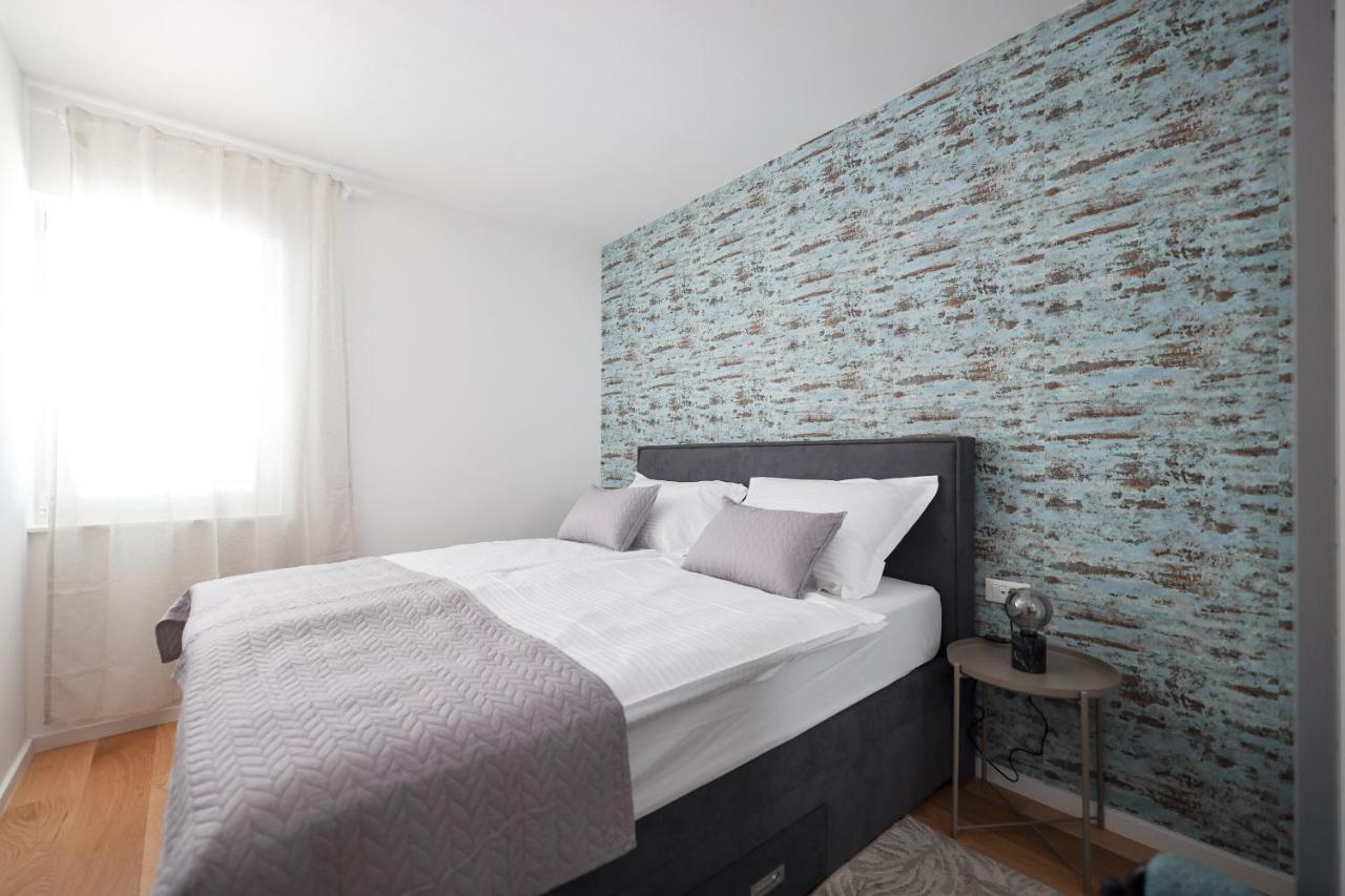 Apartments Mila Свети свети Филип и Яков Екстериор снимка